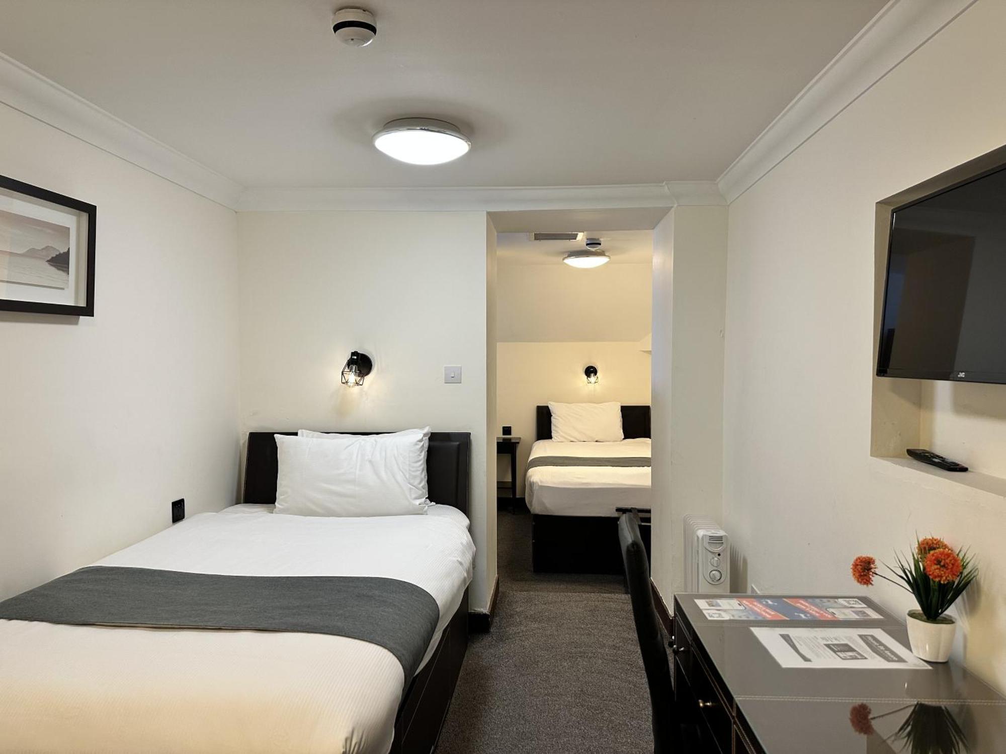 The Royale Chulan Hyde Park Hotel Londres Exterior foto